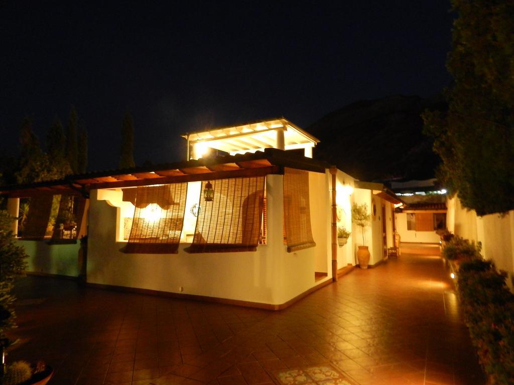 לינה וארוחת בוקר וולקאנו Casa Arcada מראה חיצוני תמונה